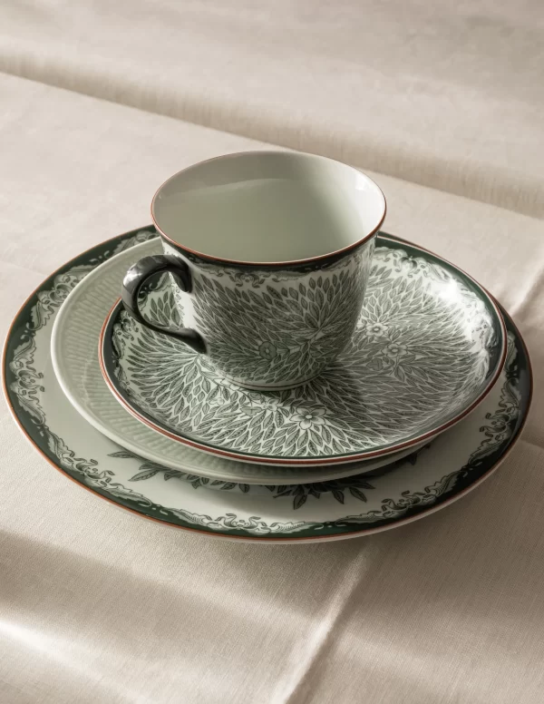 Dining plate